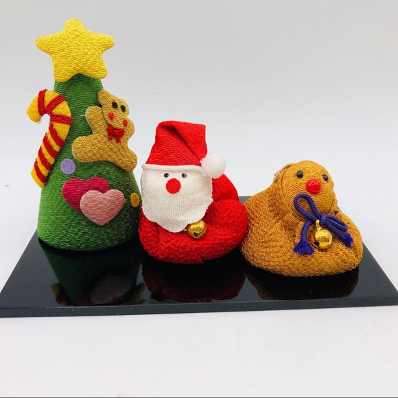 HINAMATSURI Christmas Decor. Fabric - Picture 1 of 2